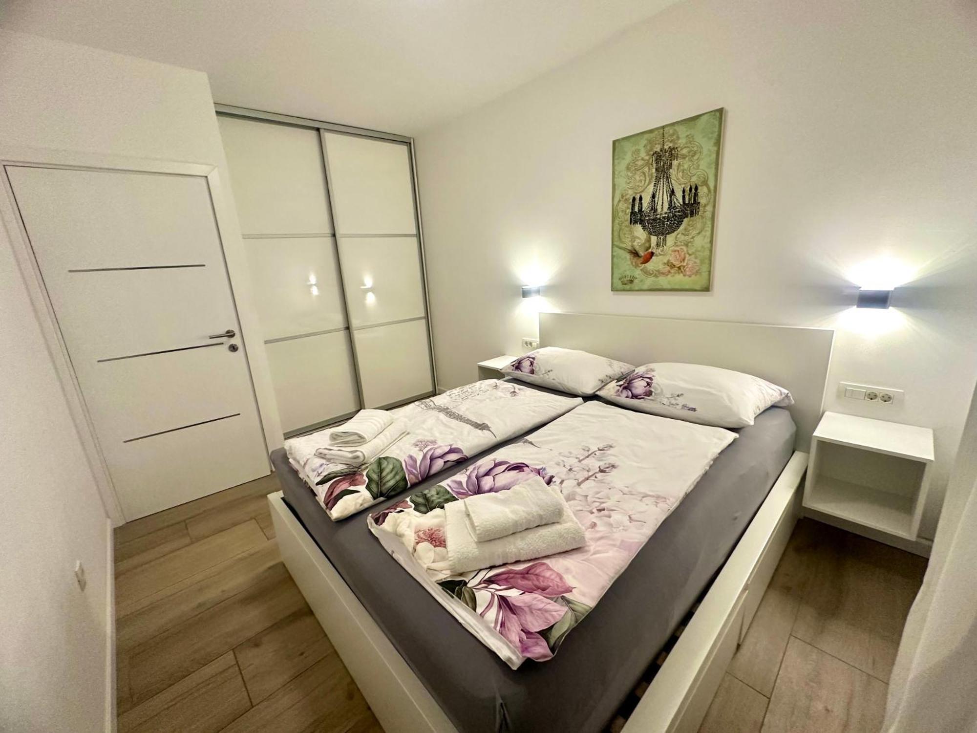 Nikola Apartmani Crikvenica Buitenkant foto