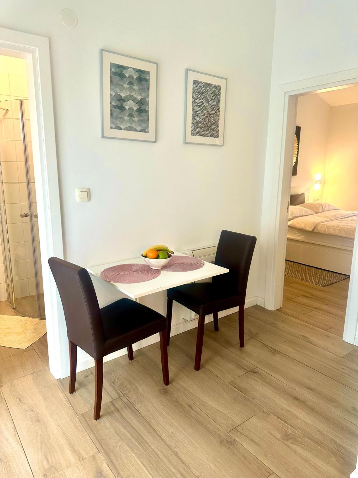 Nikola Apartmani Crikvenica Buitenkant foto